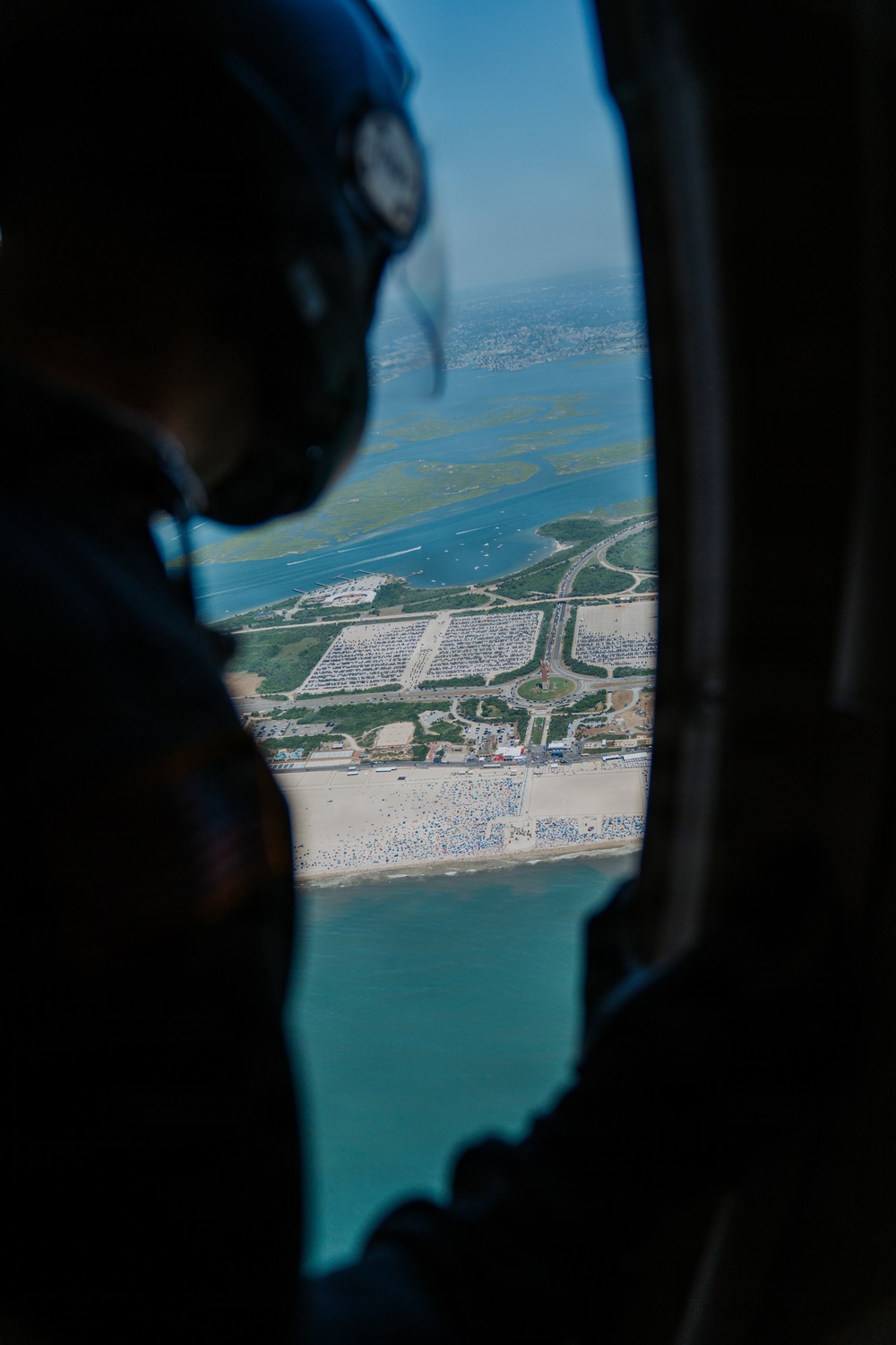 Golden Knights Showcase Precision Parachuting at Four Leaf Air Show