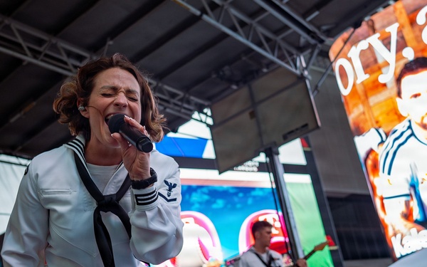 Navy Band Northeast performs in Times Square