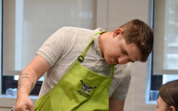 Fort Belvoir Soldiers Trade Tactical Gear for Chef’s Knives