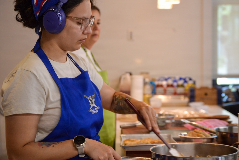 Fort Belvoir Soldiers Trade Tactical Gear for Chef’s Knives