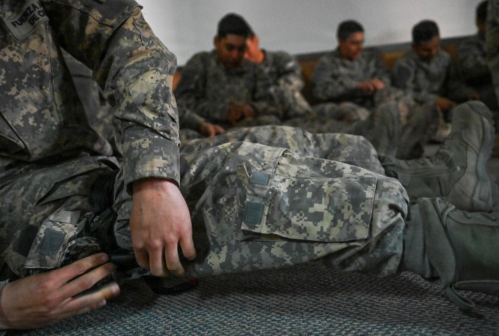 U.S., Chilean medical teams training together to improve combat casualty response