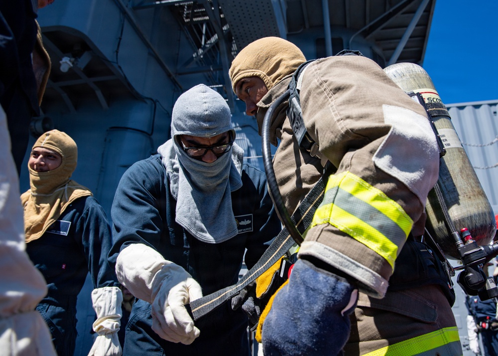 USS Mount Whitney Conducts Damage Control Training