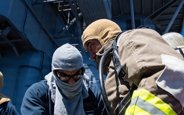 USS Mount Whitney Conducts Damage Control Training