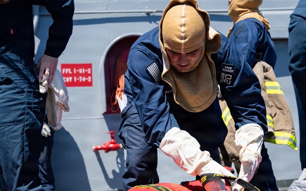 USS Mount Whitney Conducts Damage Control Training