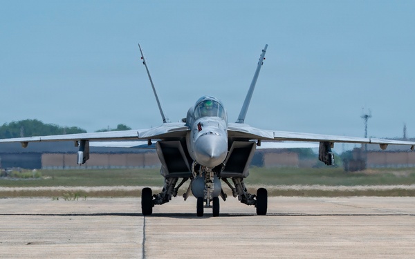 Navy Super Hornets stage at Andrews for Freedom 250