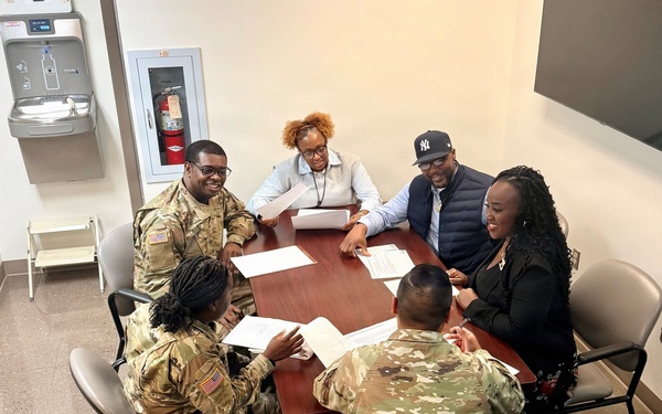 McClintock-Bennett delivers small business training to the MICC–Fort Hood contracting team