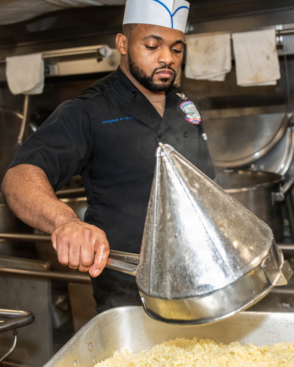 Ronald Reagan Culinary Specialists Prepare Lunch for Sailors