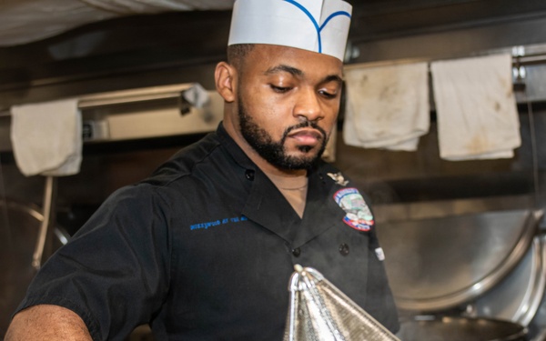 Ronald Reagan Culinary Specialists Prepare Lunch for Sailors