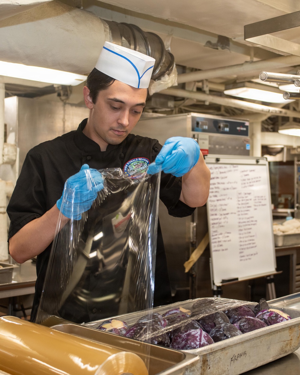 Ronald Reagan Culinary Specialists Prepare Lunch for Sailors