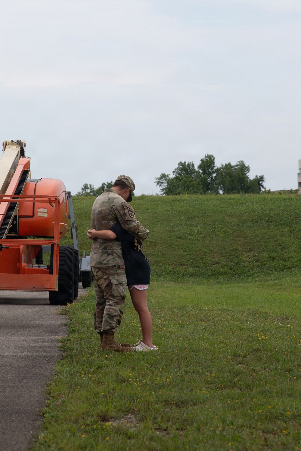 111th Engineer Brigade Soldiers and families send-off