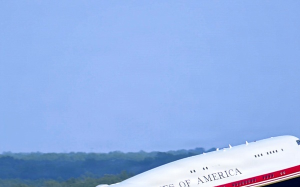 U.S. Air Force showcases past and present presidential airlift assets at Freedom 250 celebration