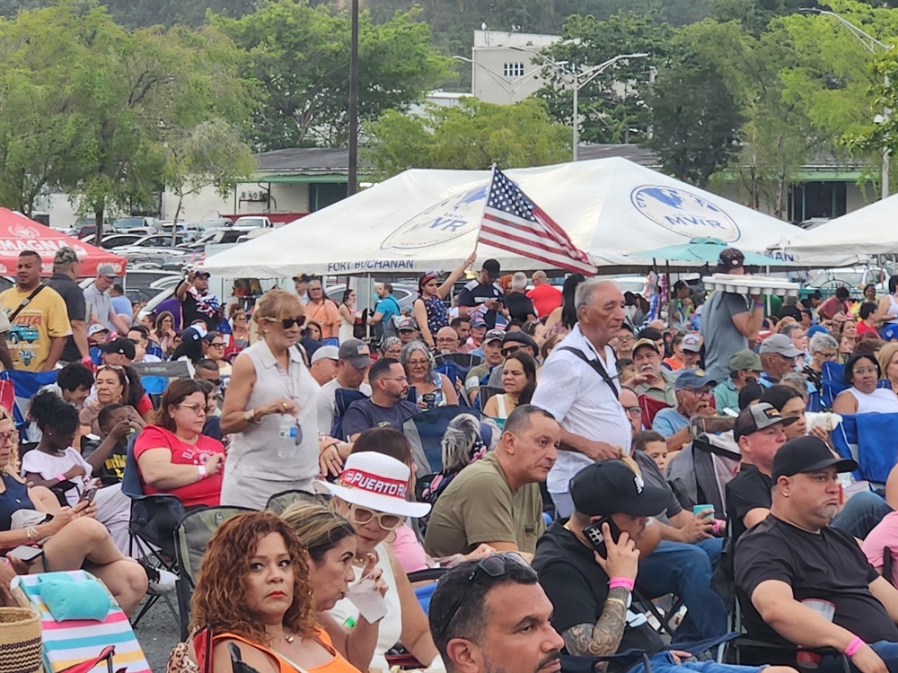 Thousands celebrate U.S. Independence Day with Army traditions in Puerto Rico