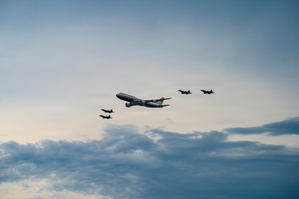 U.S. Air Force showcases past and present presidential airlift assets at Freedom 250 celebration