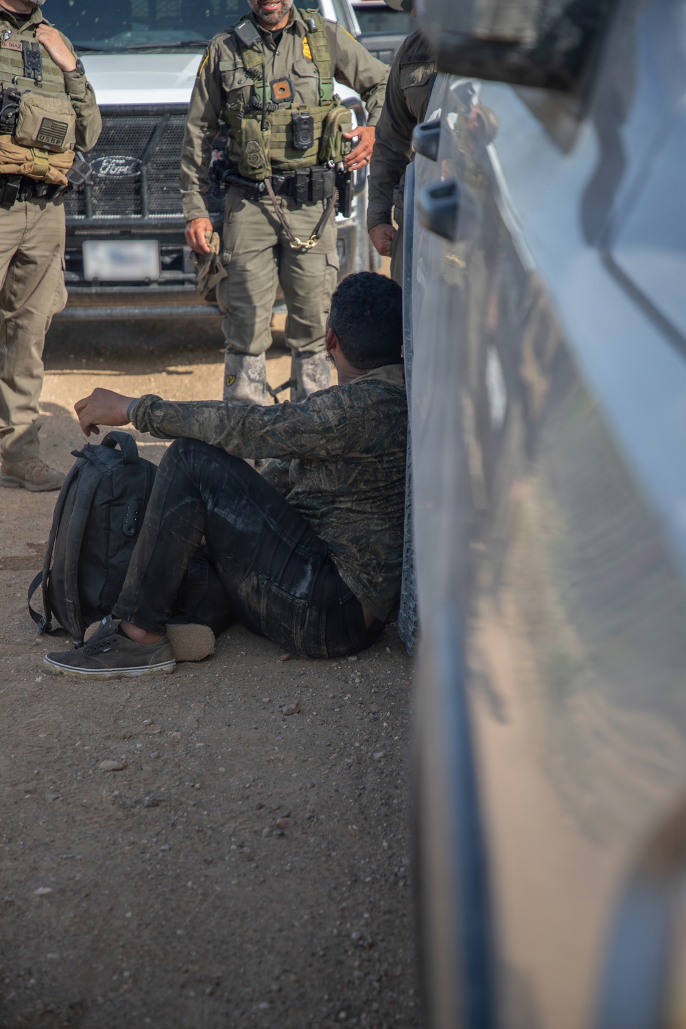 U.S. Border Patrol Detain Suspected Illegal Alien with the Assistance of the Dept. of War