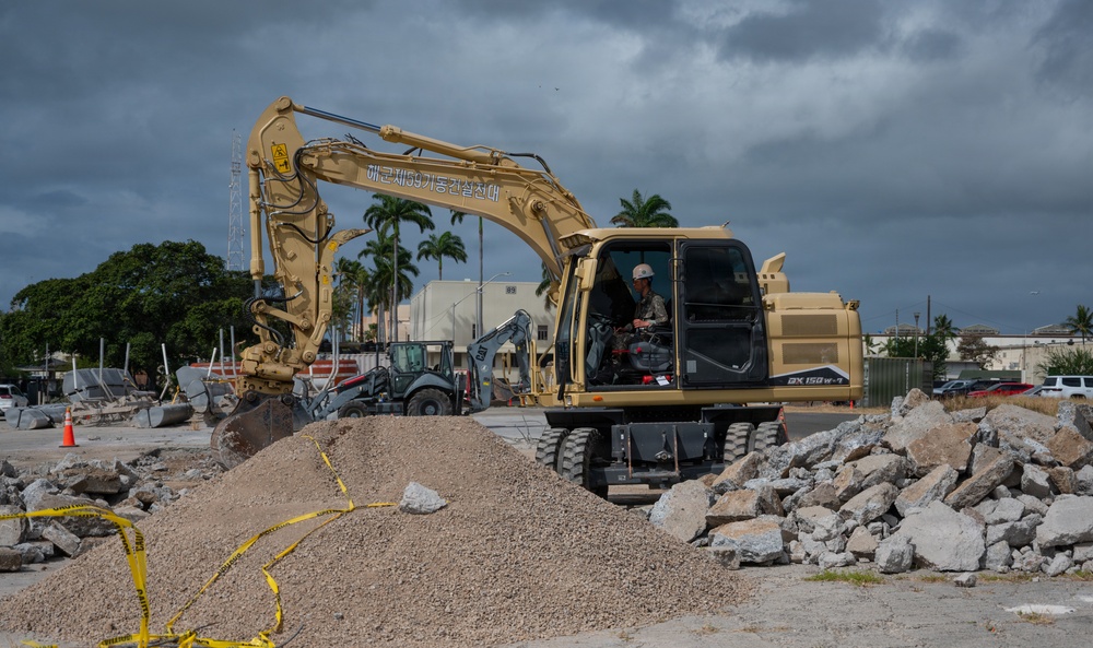 ROK Navy Sailors and U.S. Navy Seabees partner for construction project during RIMPAC 2026
