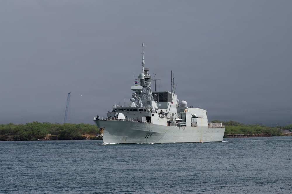 HMCS Regina departs Pearl Harbor-Hickam during RIMPAC 2026