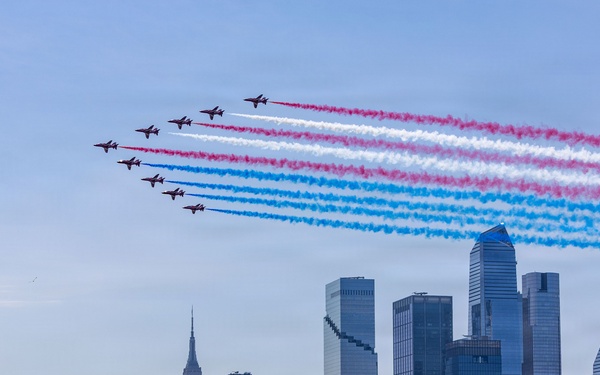 INR250 Parade of Sail and International Aerial Review