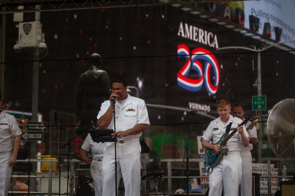 INR 250 Concert in Times Square