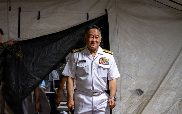 Admiral Tateki Tawara Visits HADR Site For RIMPAC