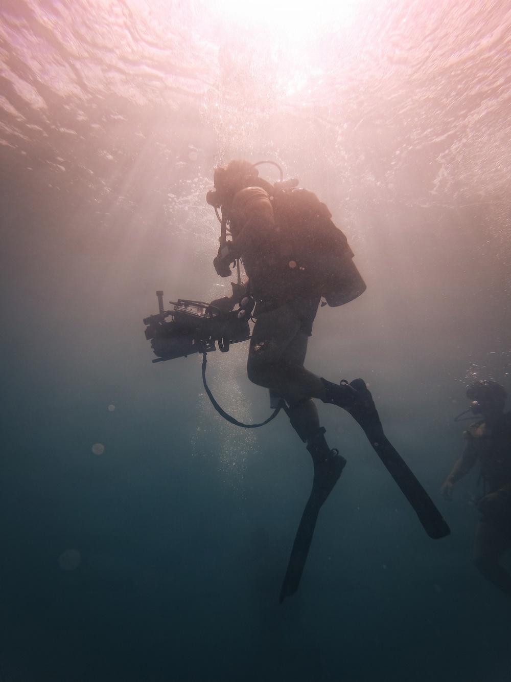 Multinational Dive Teams Partner for familiarization dives during RIMPAC 2026