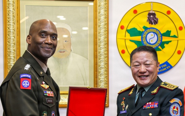 USFK Commander Reaffirms Partnership with Mongolia