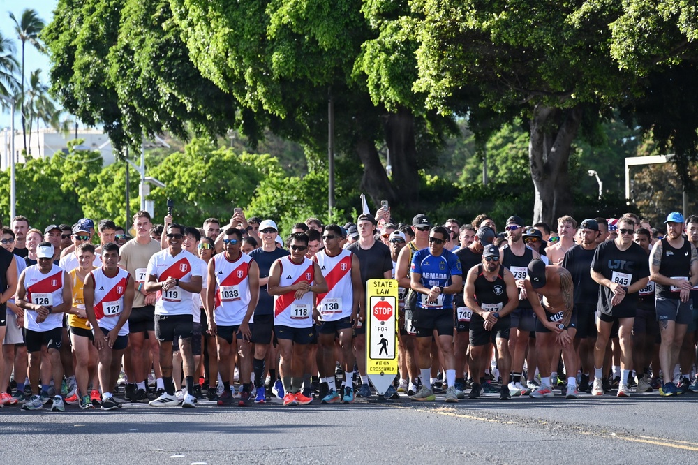 Multinational Service Members participate in RIMPAC 2026 Independence Day 5K