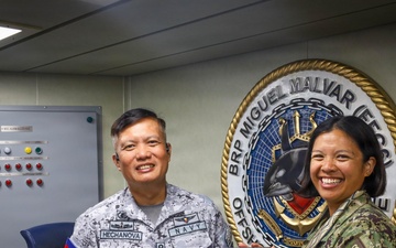 RIMPAC 2026: U.S. Navy, Philippine Navy Commanders Gather Aboard BRP Miguel Malva