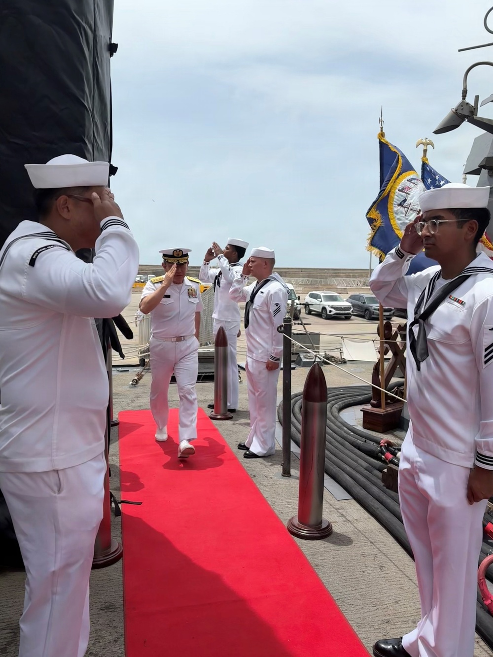 Japan Maritime Self-Defense Force tours USS Paul Ignatius