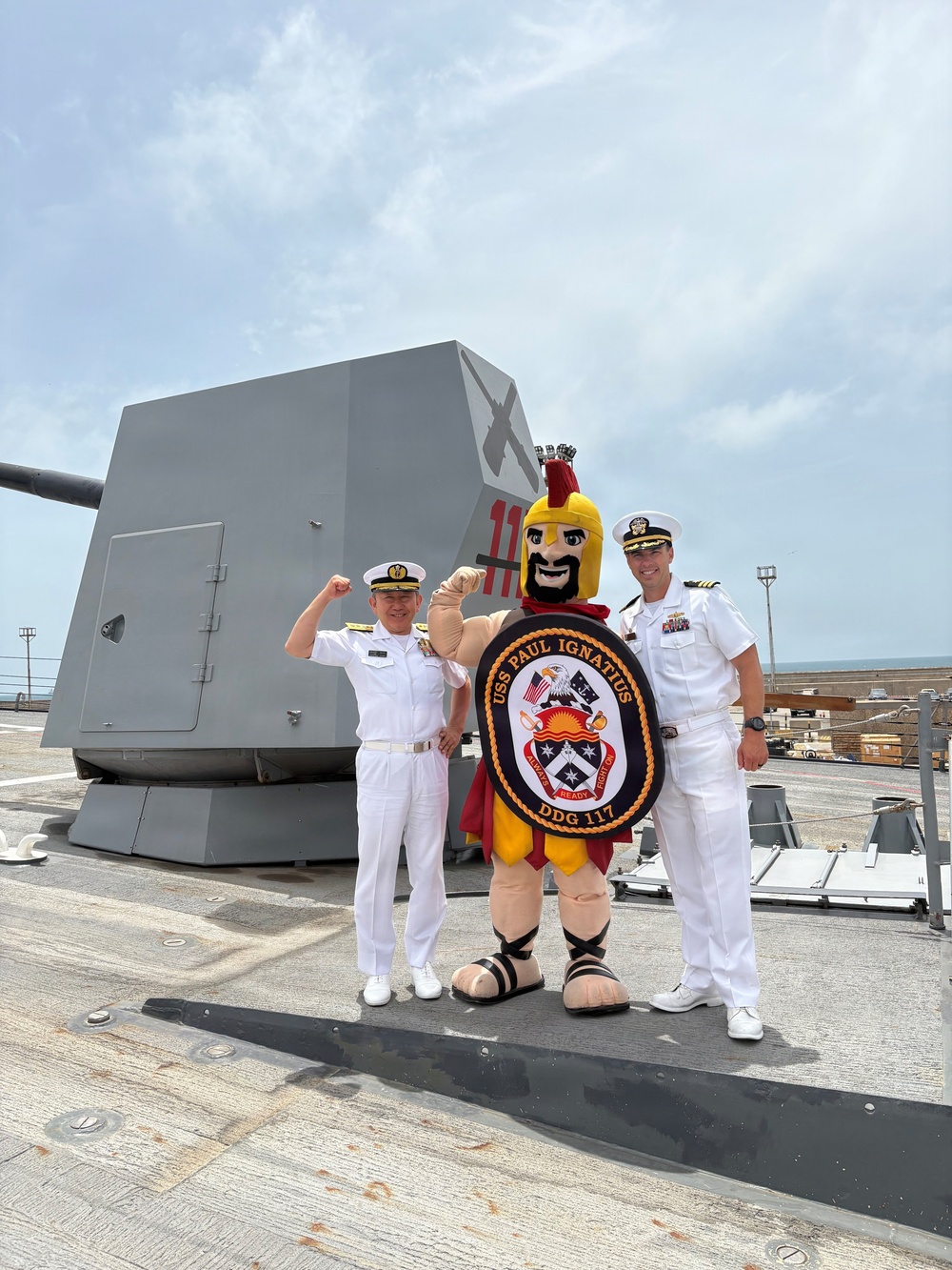 Japan Maritime Self-Defense Force tours USS Paul Ignatius