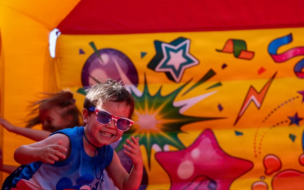 Military families celebrate nation's 250th Anniversary during Super Saber Appreciation Day 2026