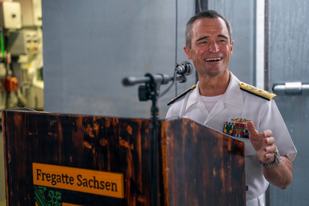 Commander, U.S. 2nd Fleet Attends Standing NATO Maritime Group 1 Reception