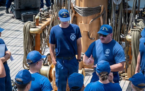US Coast Guard damage control specialists instruct next generation of leaders