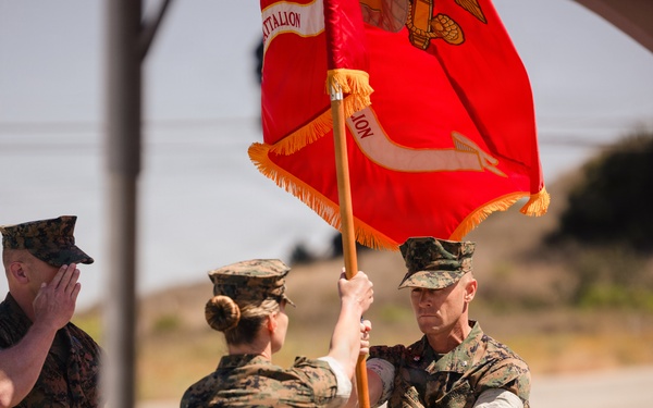 1st Intelligence Battalion hosts change of command ceremony