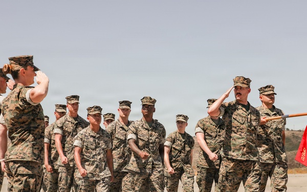 1st Intelligence Battalion hosts change of command ceremony