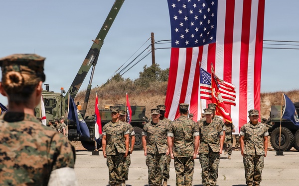 1st Intelligence Battalion hosts change of command ceremony