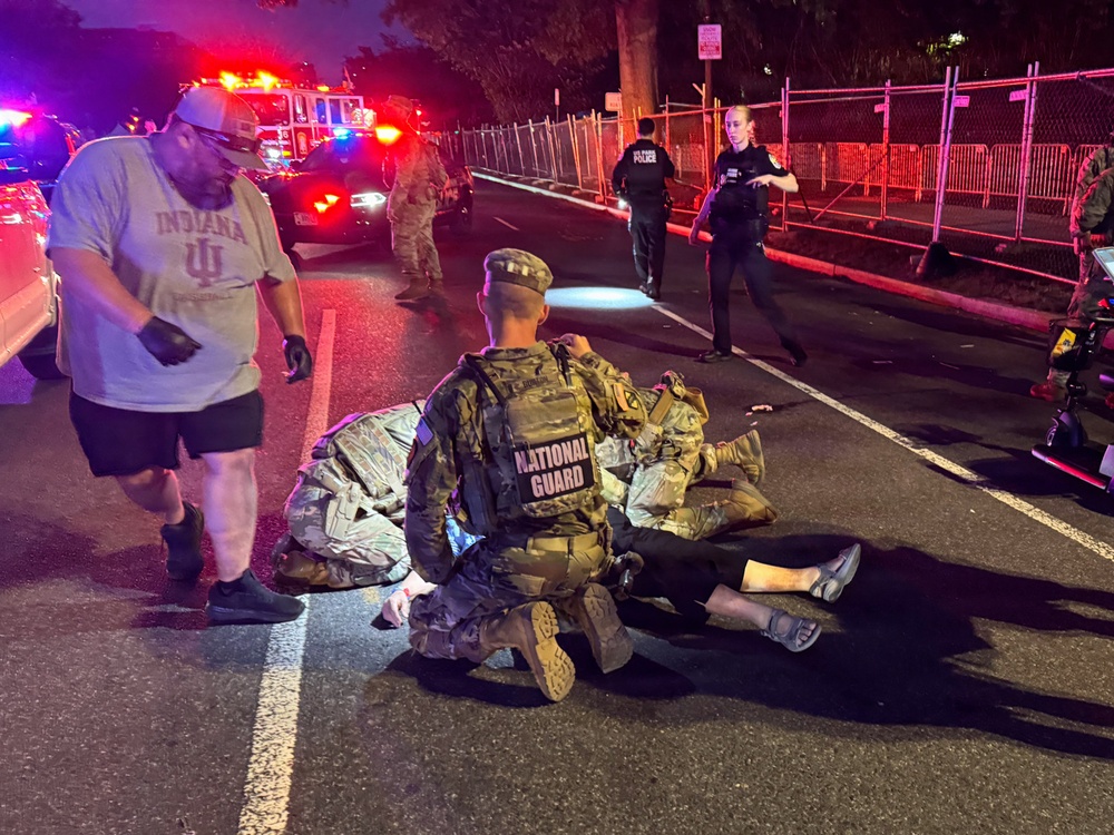 Mississippi Guardsmen’s quick response aids injured woman near National Mall