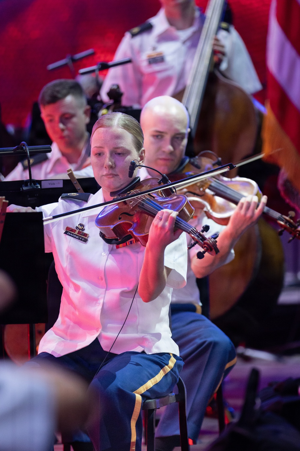 SSG Rebecca Barnett Performs at Salute to America