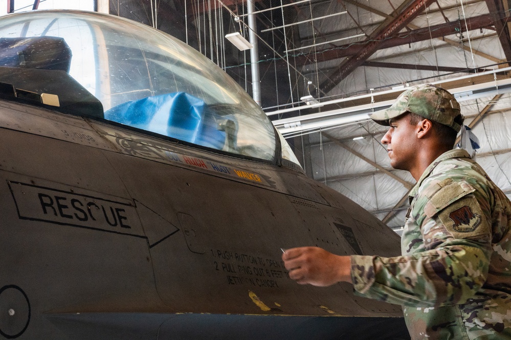 20th Fighter Wing Welcomes New Command Team