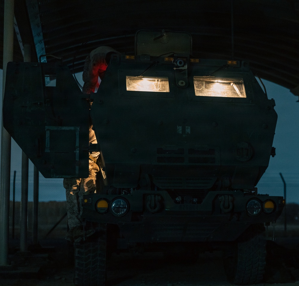 U.S. Marines conduct HIRAIN embarkation drills