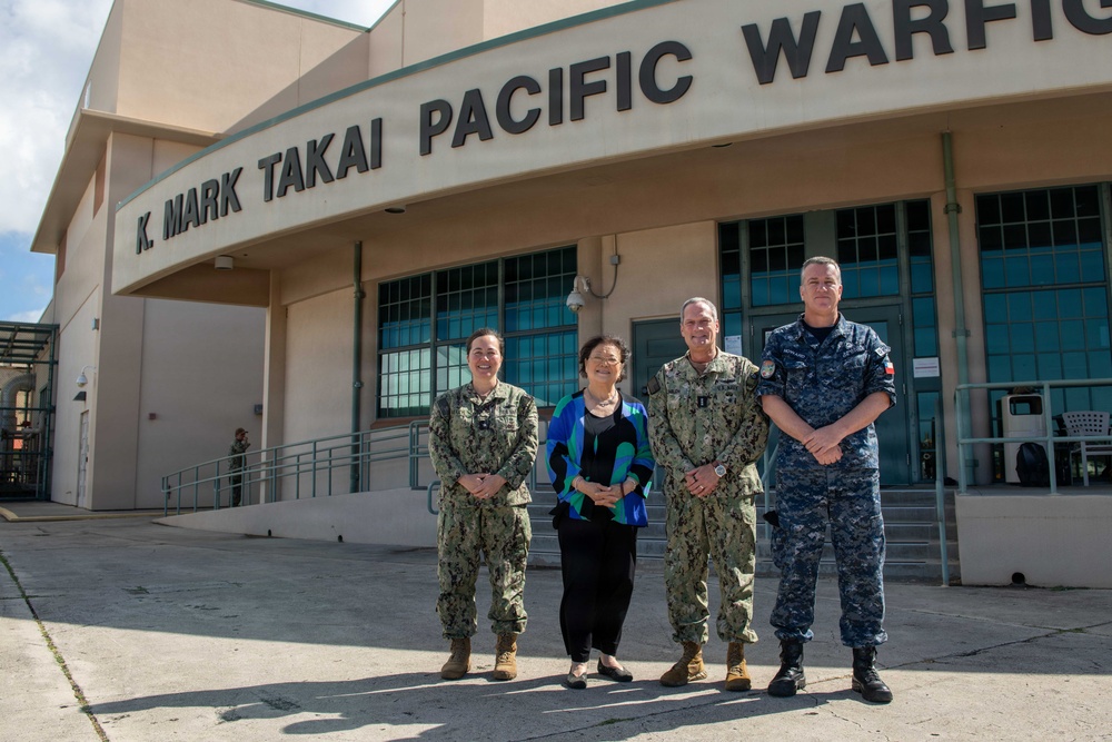 Combined Task Force RIMPAC 26 leadership meets with U.S. senator