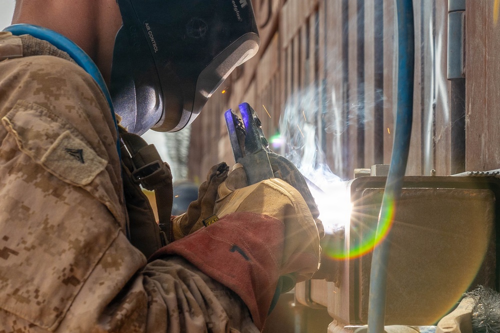 Barrier Maintenance: JTF-SB Marines reinforce locks in Naco