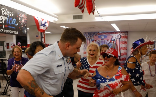U.S. Servicemembers Visit Staten Island Friendship Club
