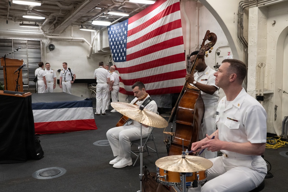 U.S. Navy Band Commodores Jazz Combo perform at the International Naval Review Closing Ceremony