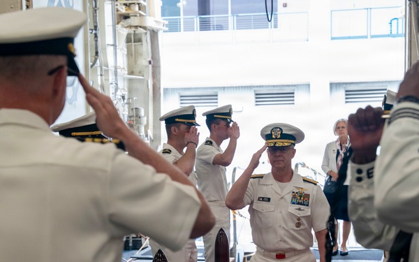 U.S. Fleet Forces Command Hosts INR 250 Closing Reception Aboard USS Arlington