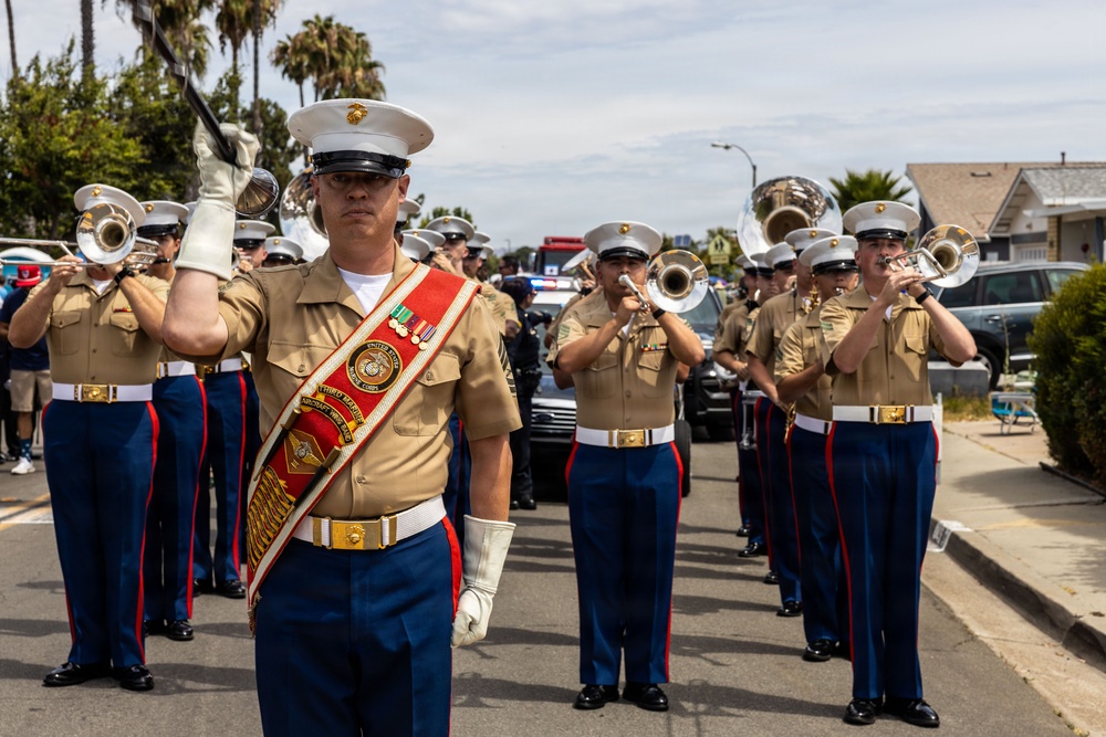 3rd MAW Band marches in Mira Mesa Independence Day Celebration