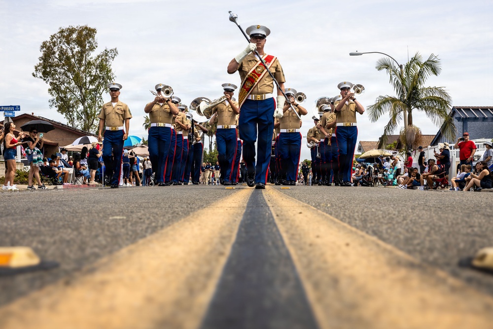 3rd MAW Band marches in Mira Mesa Independence Day Celebration