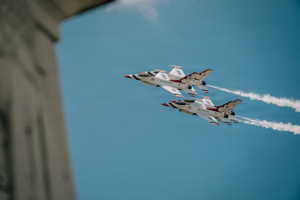 Freedom 250 Flyovers from the Lincoln Memorial