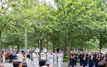 Navy Ceremonial Band closes INR 250 with joint performance