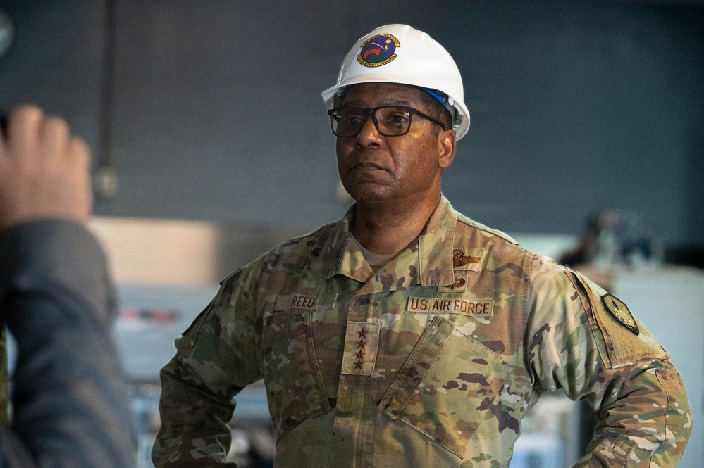 TRANSCOM commander visits Kadena, engages with Airmen