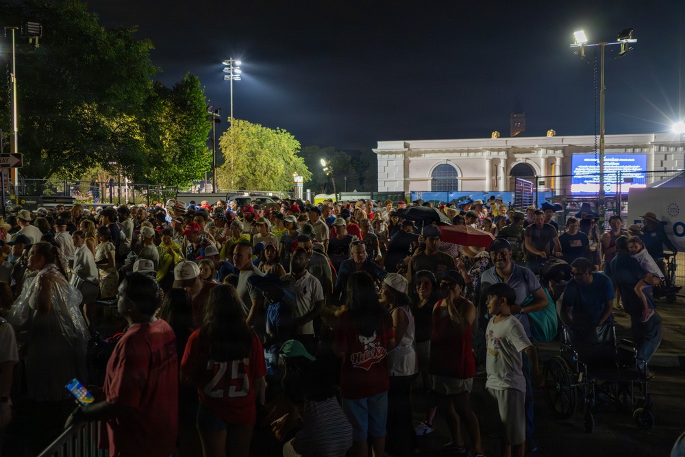 Thousands leave after Salute to America Celebration &amp; Fireworks